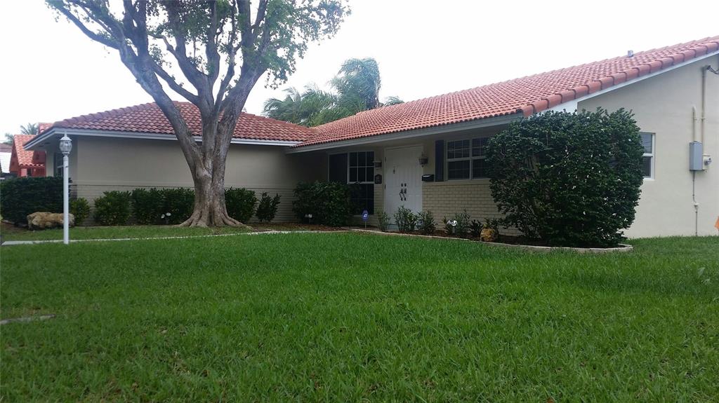 Hollywood Golf Estates Se - Residential
