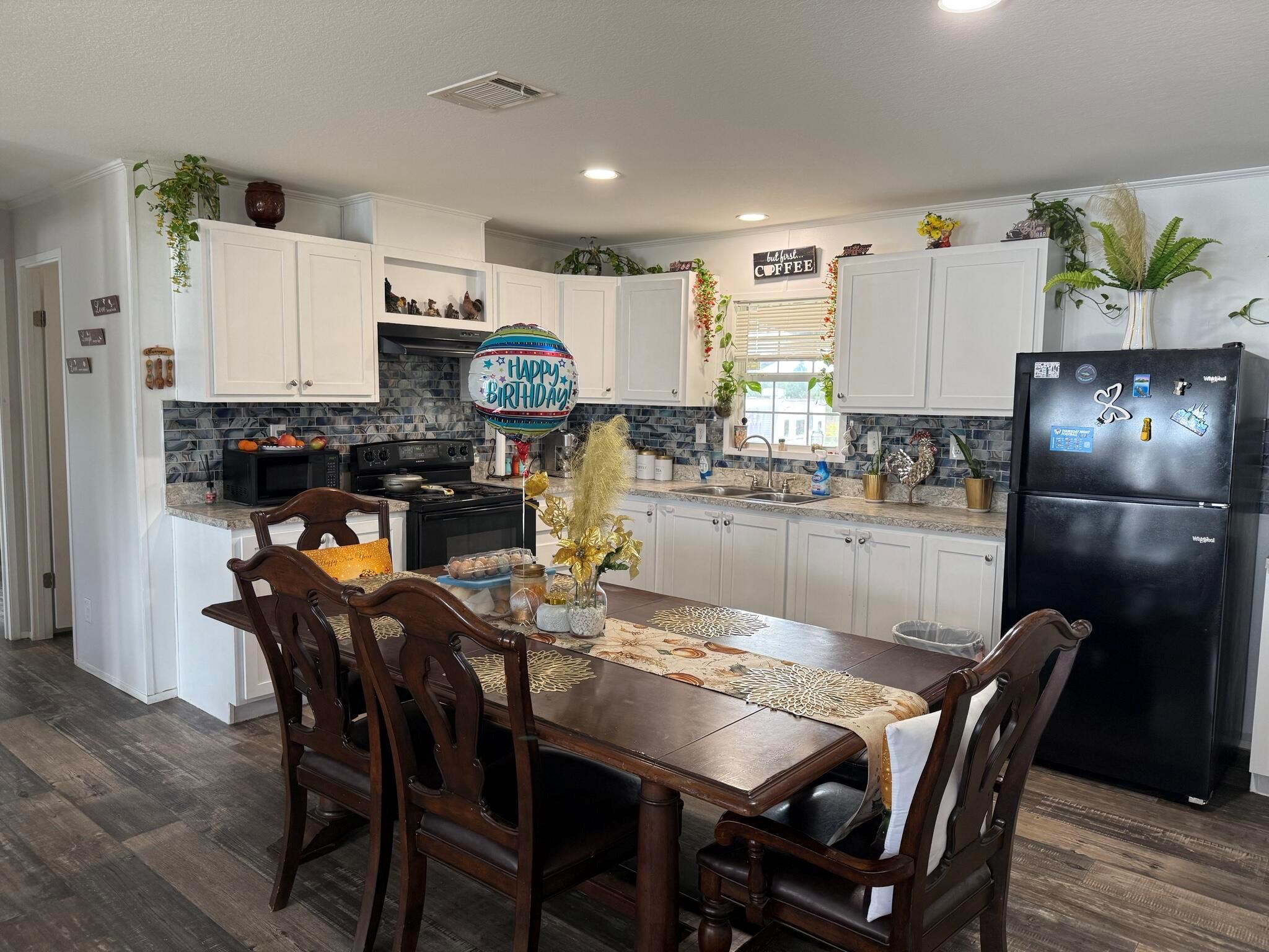 THE SOUTHERN COLONIZATION - Residential