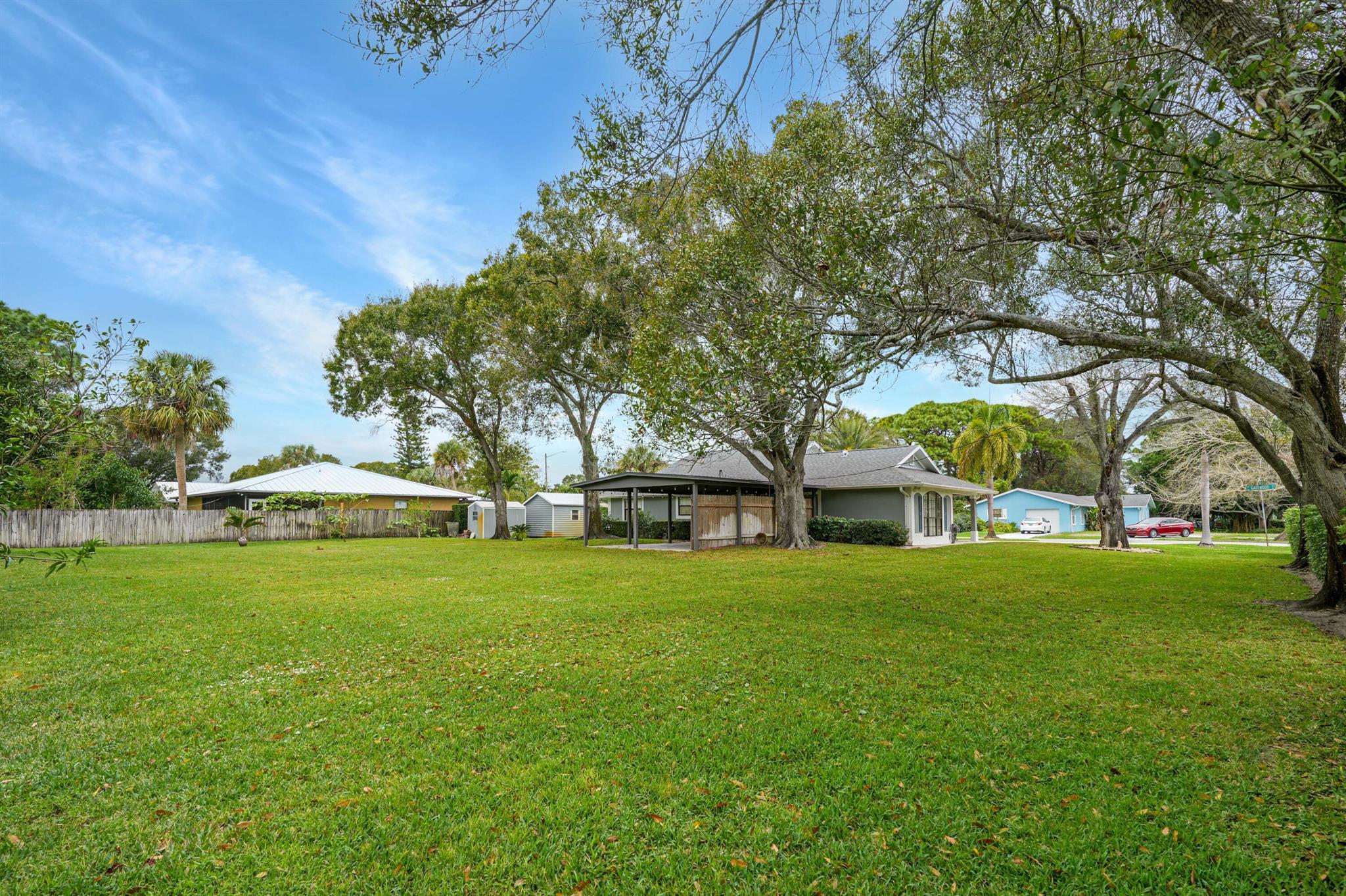 1001 Gatewood Avenue