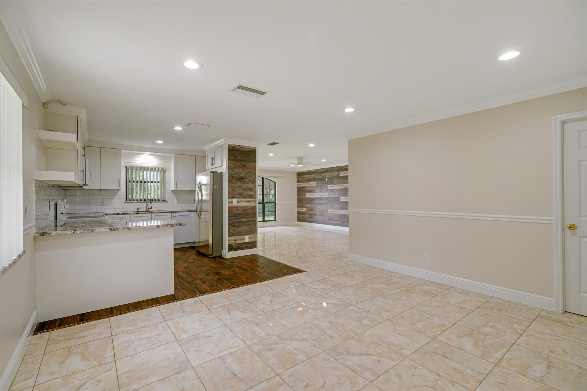 MARAVILLA ESTATES - Residential