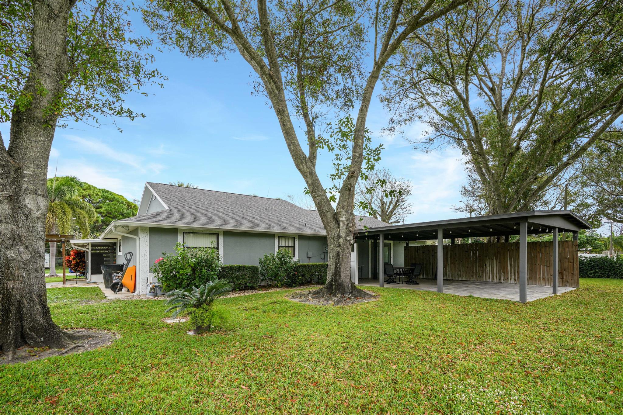 MARAVILLA ESTATES - Residential