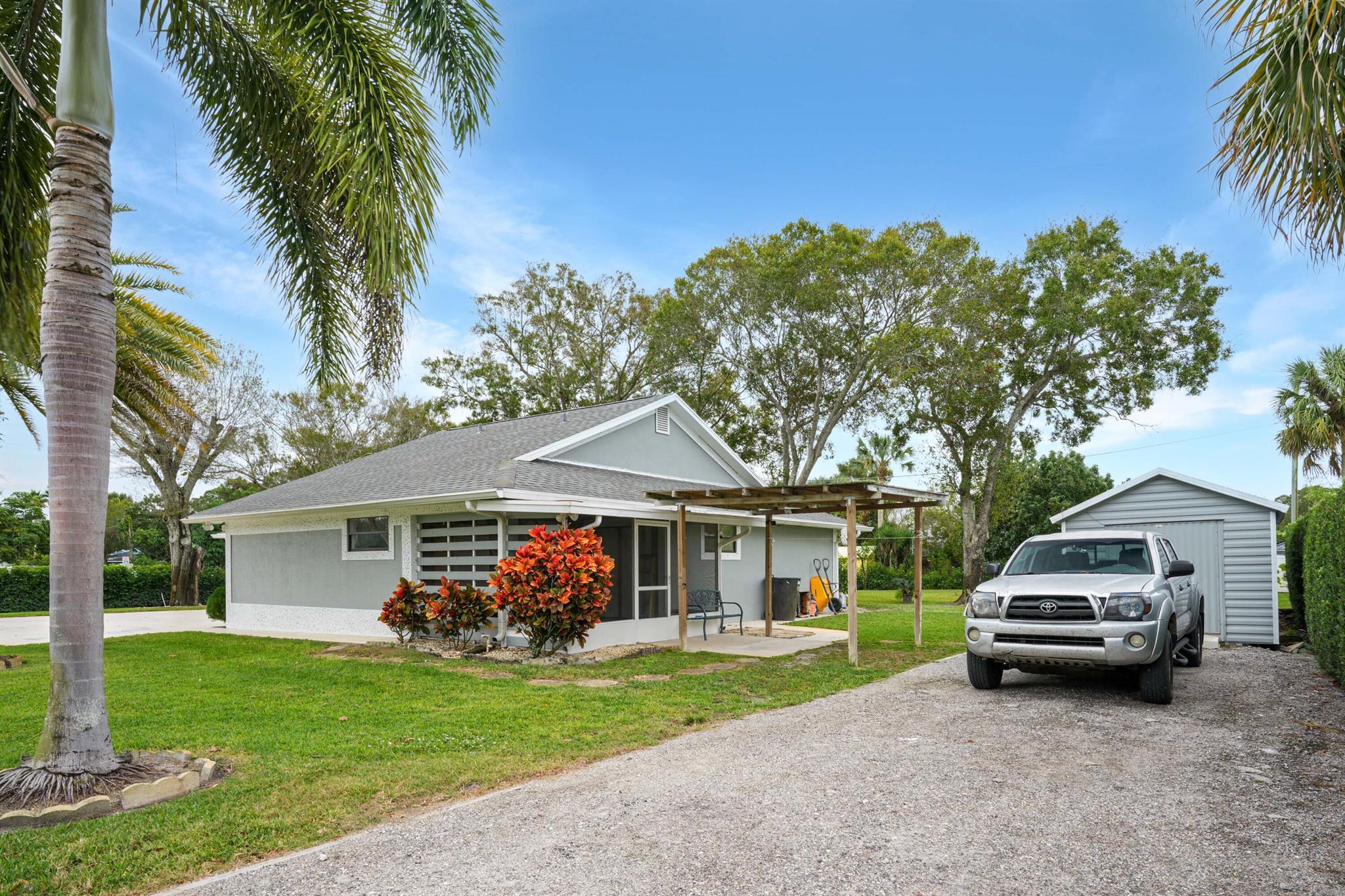 MARAVILLA ESTATES - Residential