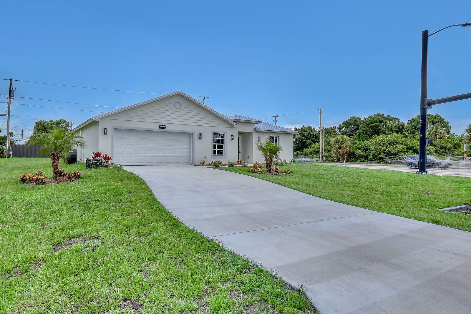 Beautiful New Construction 2025. Fully Upgraded home, 3 bedrooms + Den/Office, 2 bathrooms, Open Concept, Porcelain throughout the house, Metal Roof , Impact windows and doors. MUST SEE !!!