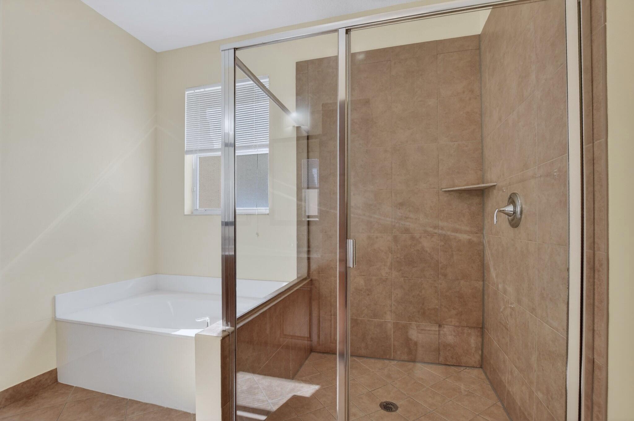 Centra BLUE LAKE TOWNHOMES - Residential