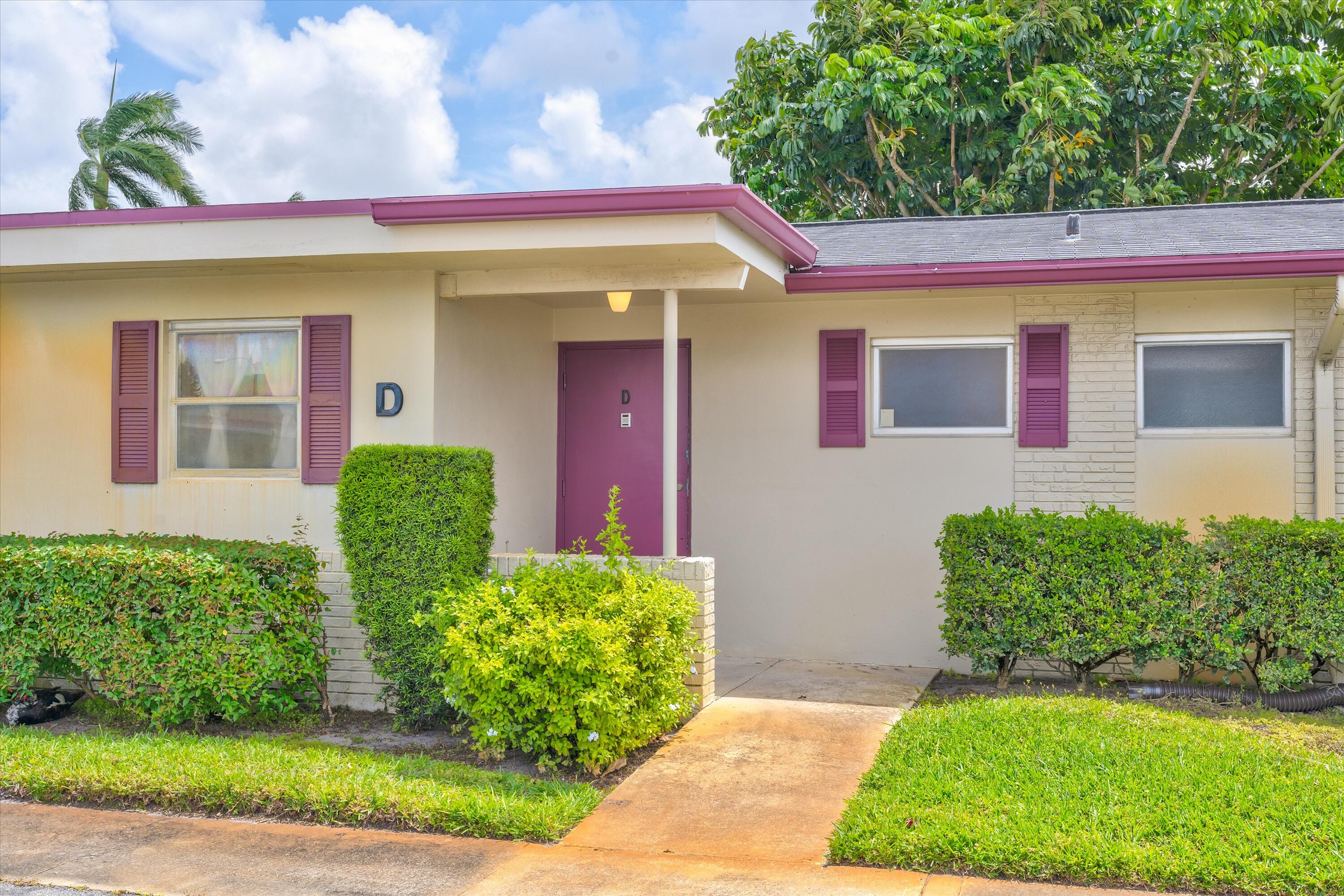 CRESTHAVEN VILLAS NO 12 COND DECL IN - Residential