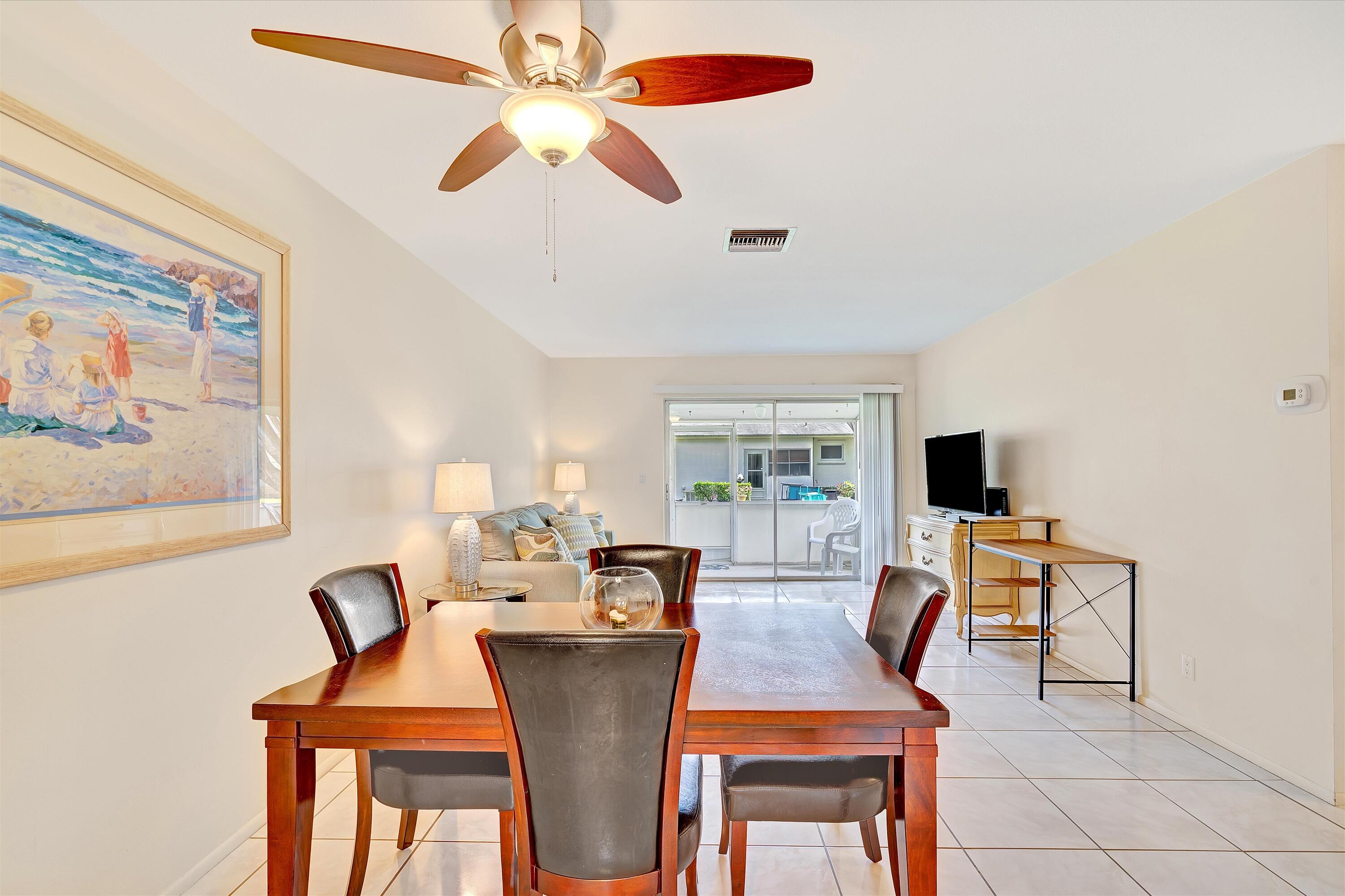 CRESTHAVEN VILLAS NO 12 COND DECL IN - Residential