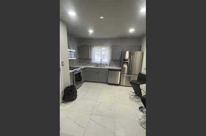 Glenwood Heights - Residential Lease