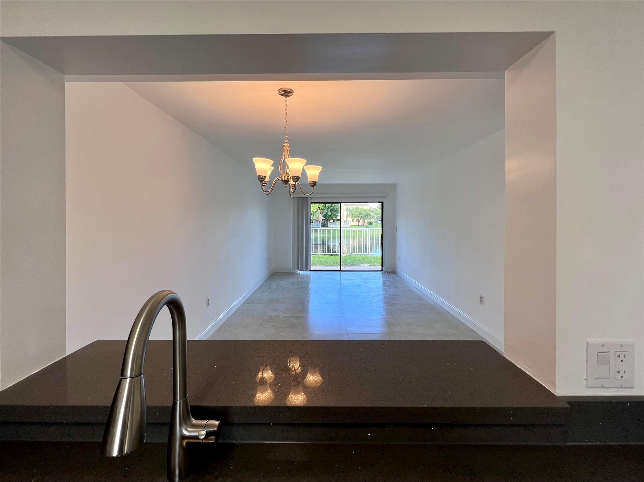 VILLAS AT LAKEVIEW CONDO - Residential Lease