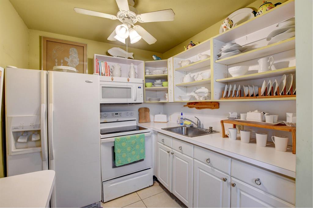 MANSFIELD AT CENTURY VILLAGE CONDO - Residential