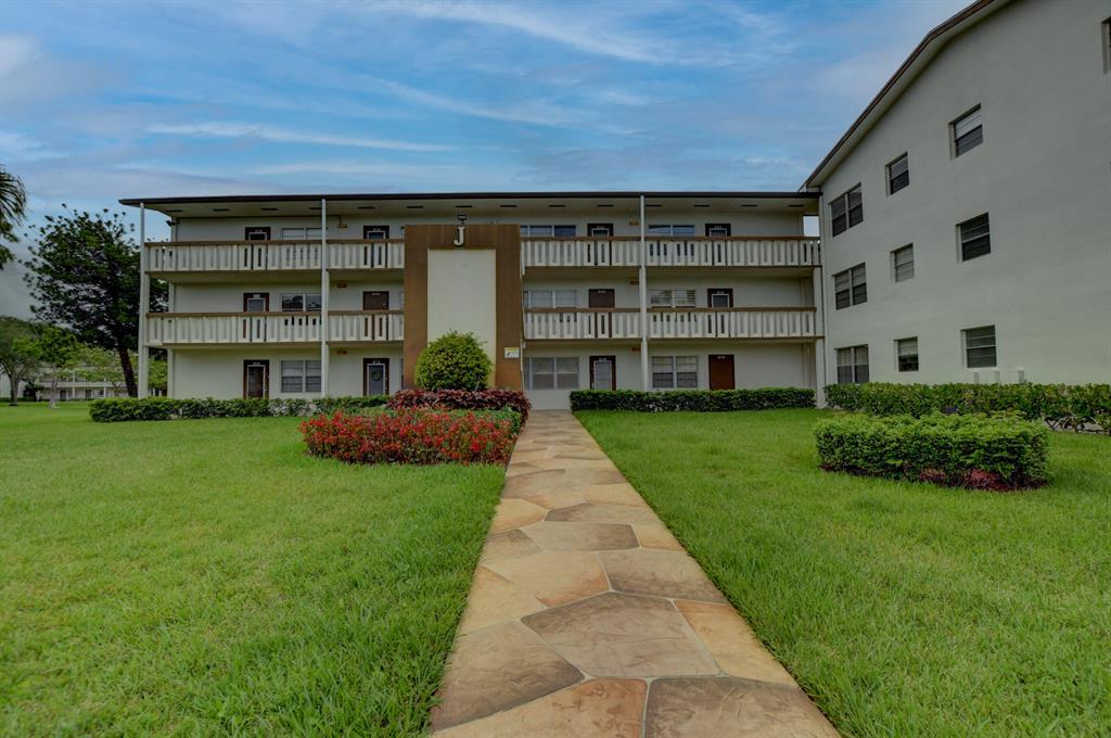 MANSFIELD AT CENTURY VILLAGE CONDO - Residential