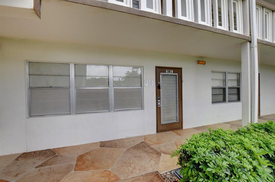 This one bedroom one and half bath, first floor, tiled, central air condo definitely had the decorator's touch, as you will see as soon as you enter into your private living area. Fully furnished. Brand new water heater and a quaint garden view.
This is also a great opportunity for a rental investment.