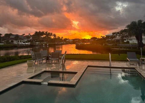 Admirals Cove - Residential