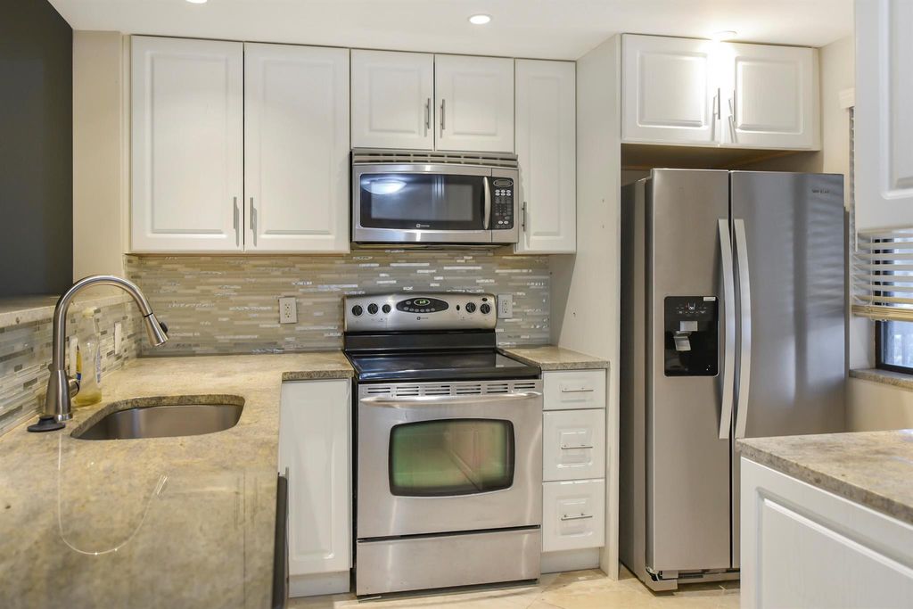 Photo of 21951 Soundview Terrace #207, Boca Raton, FL 33433 (MLS # R11118020)