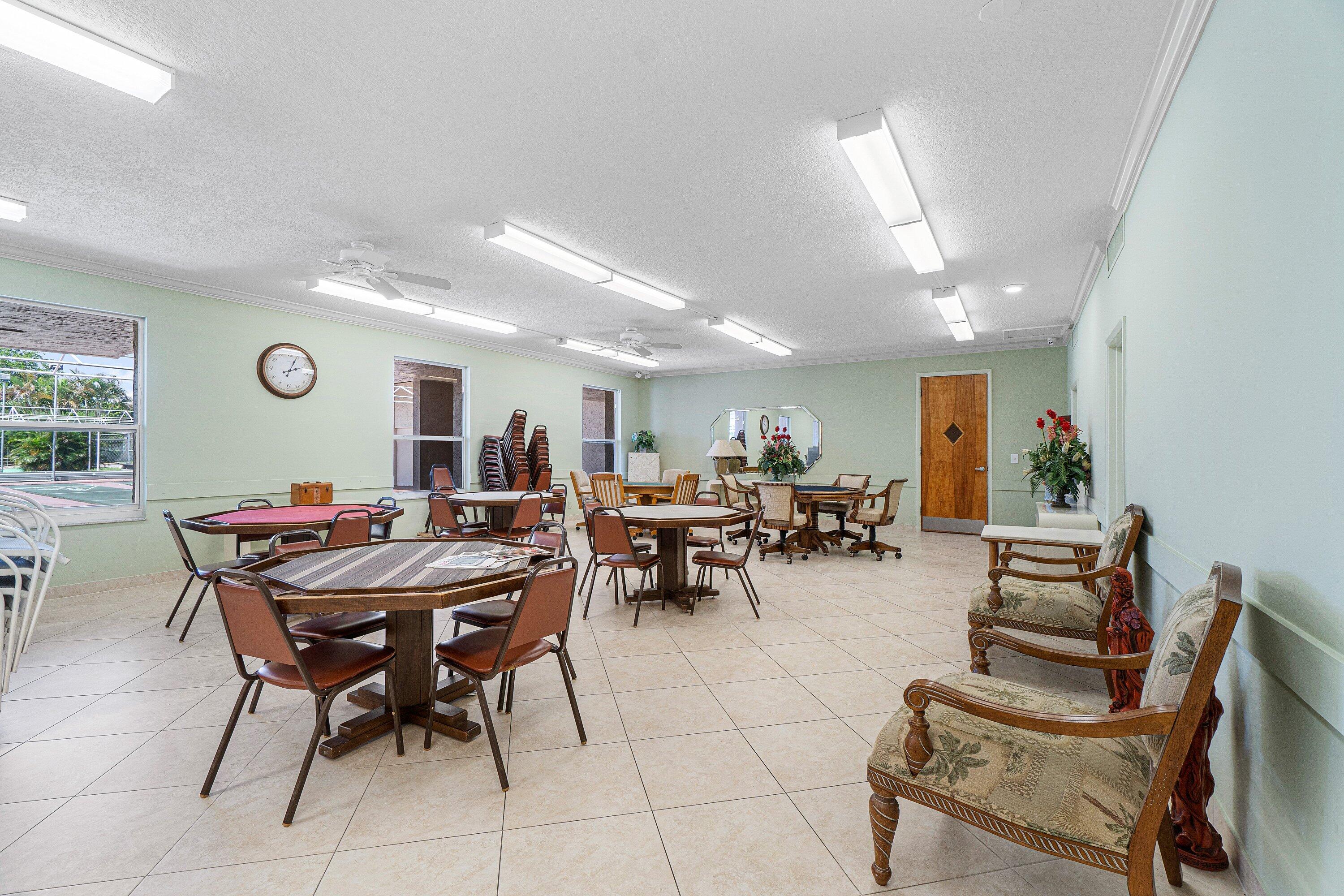 LAKESIDE VILLAGE CONDO 10 - Residential