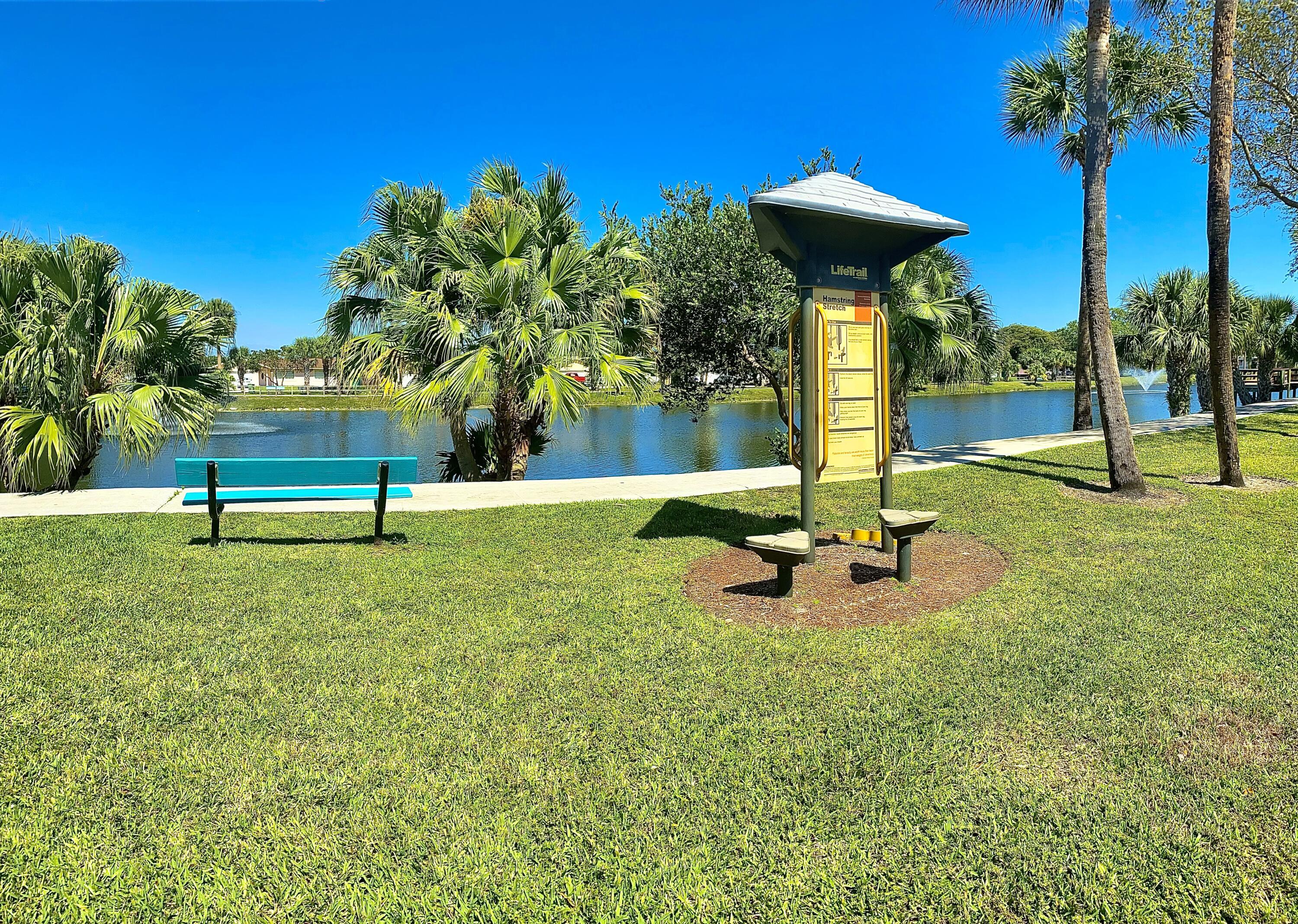 LAKESIDE VILLAGE CONDO 10 - Residential