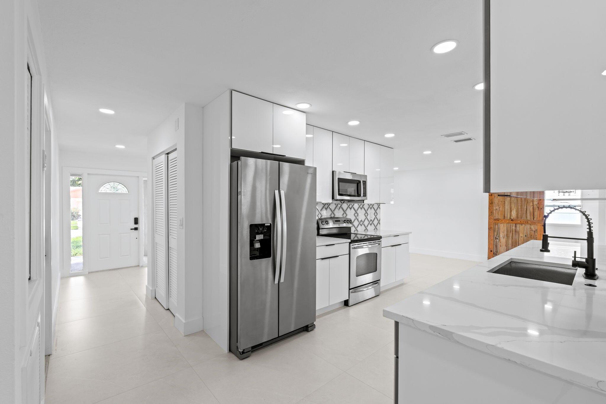 LA MANCHA THREE PB 30 P60 - Residential