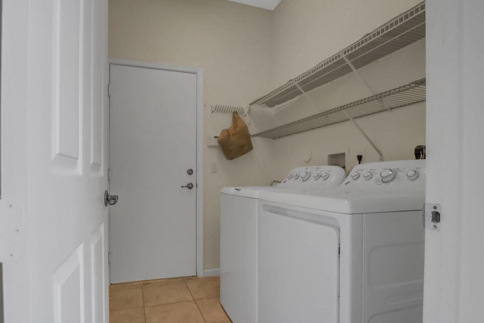 ABERDEEN 26 - Residential Lease