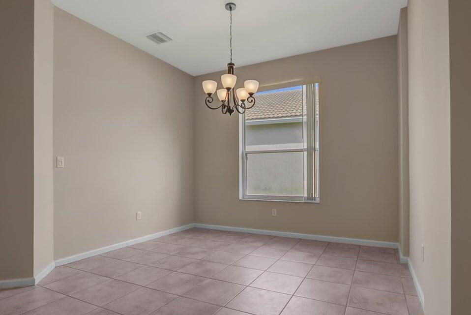 ABERDEEN 26 - Residential Lease