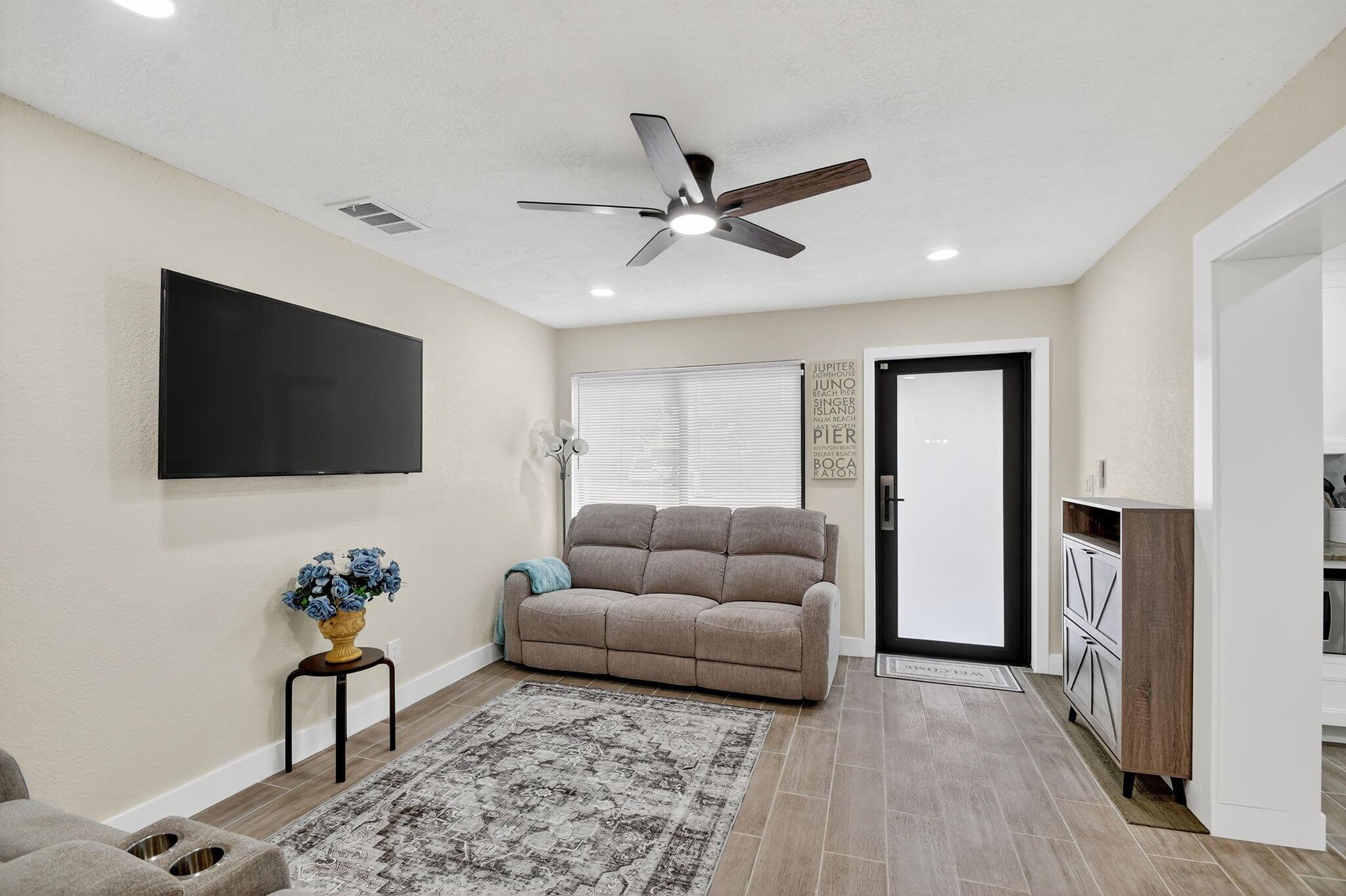 LAKEVIEW RIDGE - Residential Lease