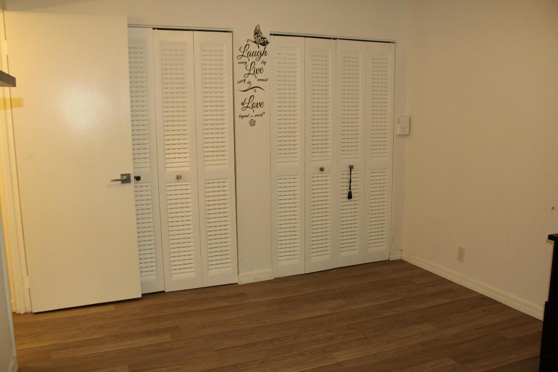 HOLIDAY SPRINGS VILLAGE 1 CONDO - Residential