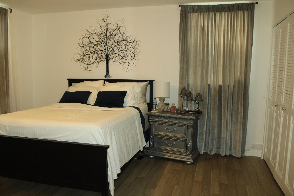 HOLIDAY SPRINGS VILLAGE 1 CONDO - Residential