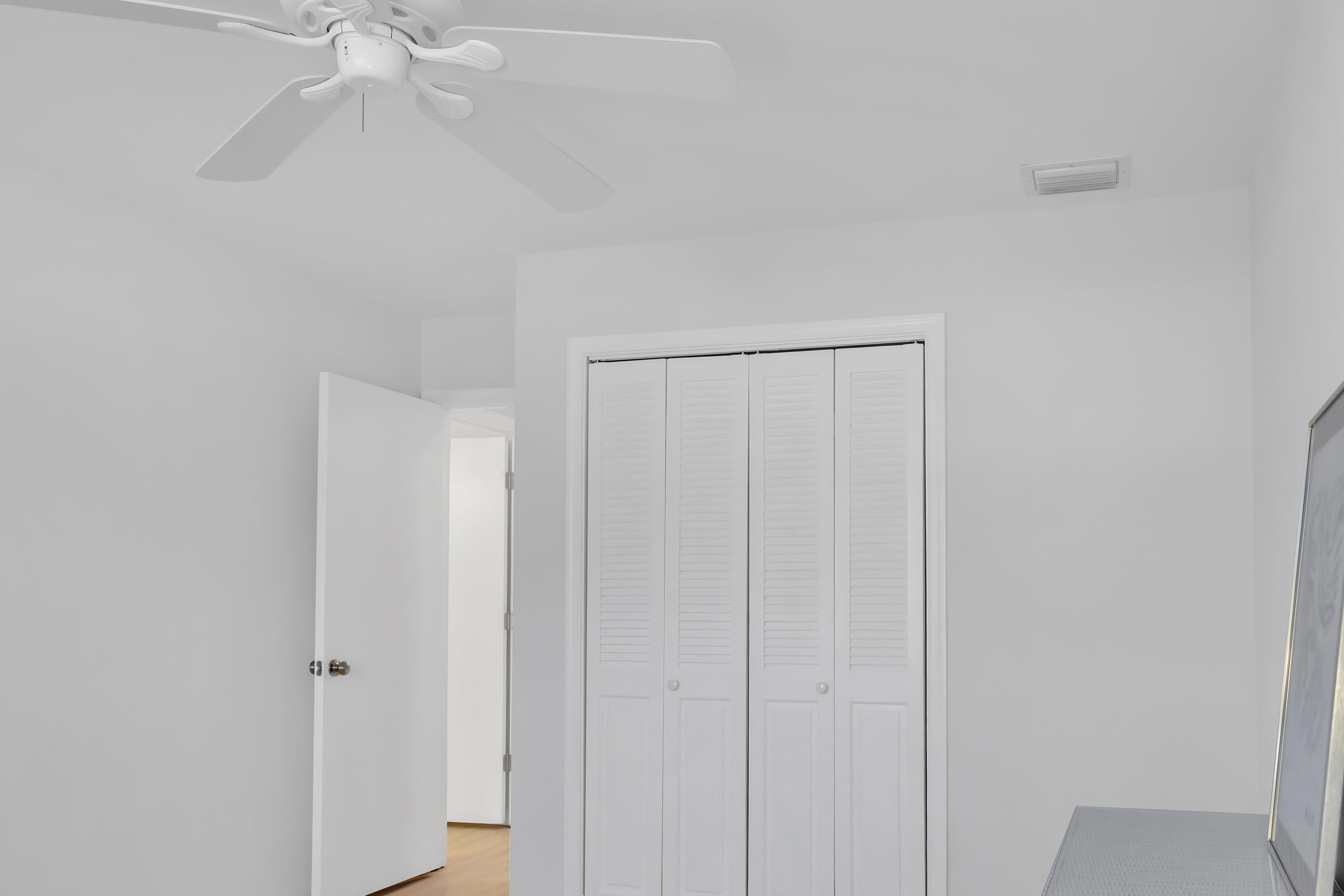 LIMETREE CONDO - Residential