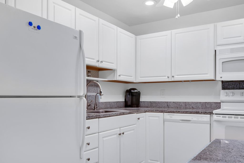 Photo of 10115 41st Trail S #169, Boynton Beach, FL 33436 (MLS # R11167733)