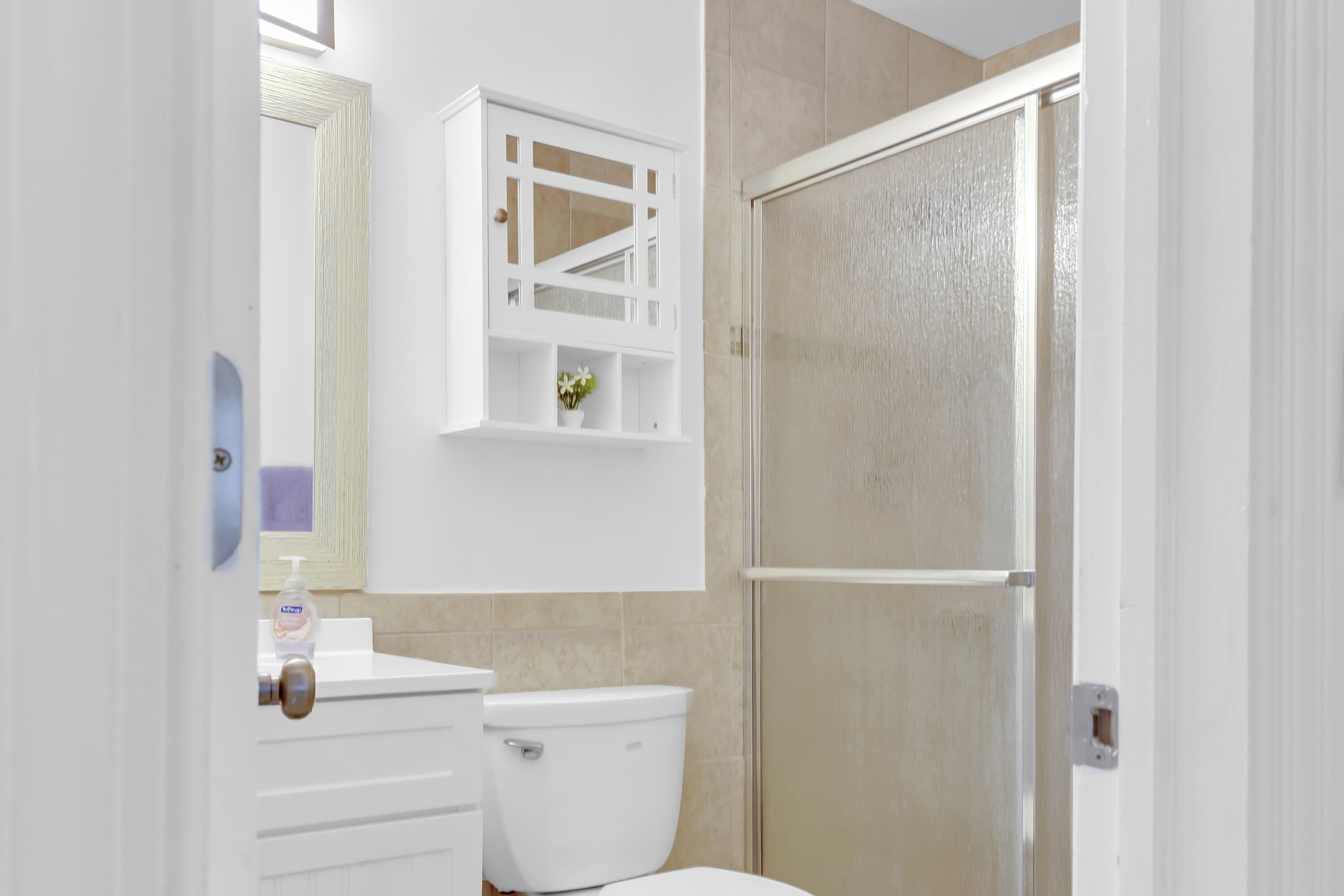 LIMETREE CONDO - Residential