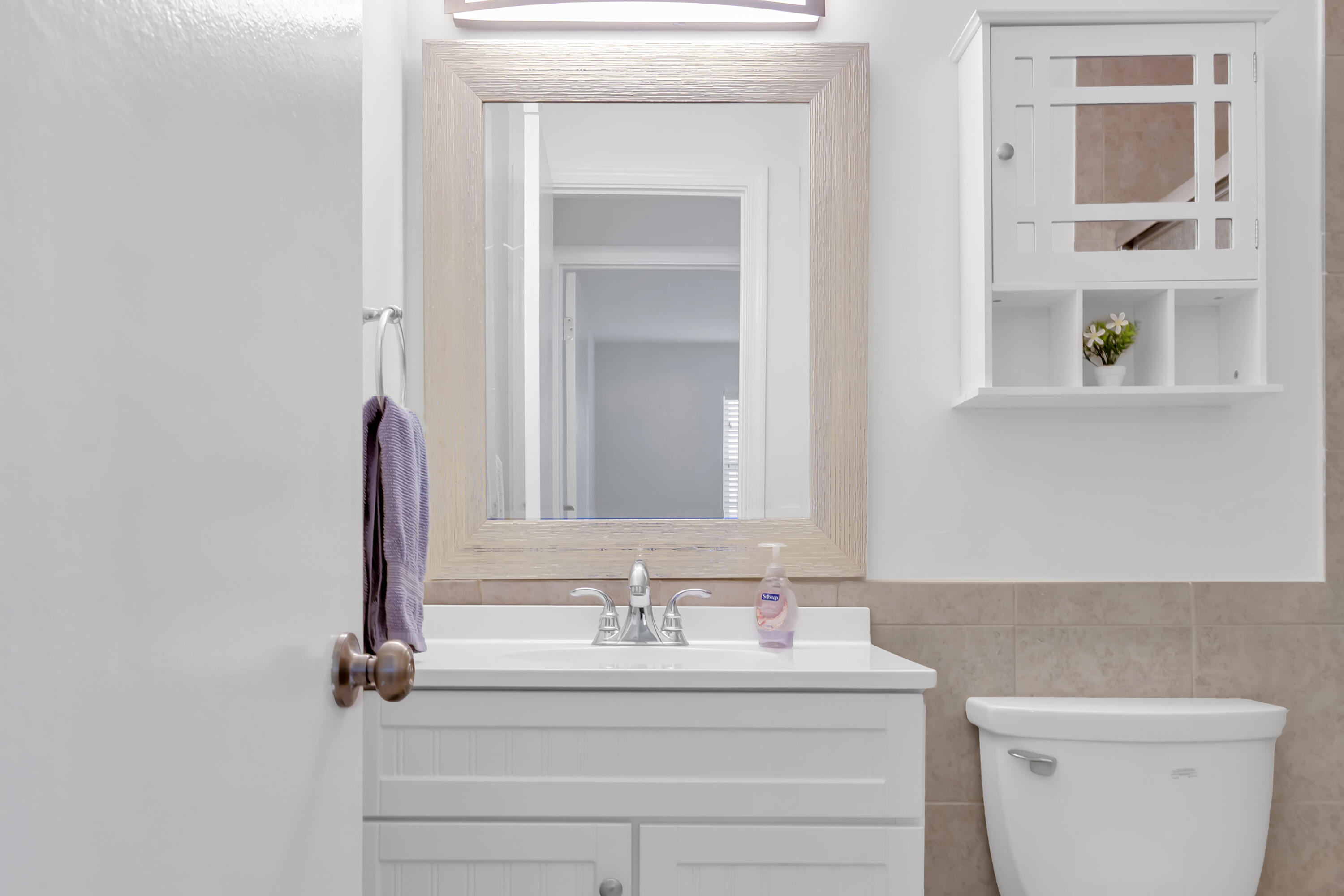 LIMETREE CONDO - Residential