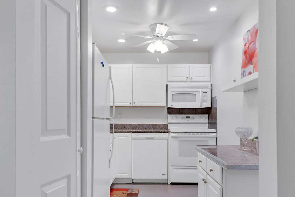 Photo of 10115 41st Trail S #169, Boynton Beach, FL 33436 (MLS # R11167733)