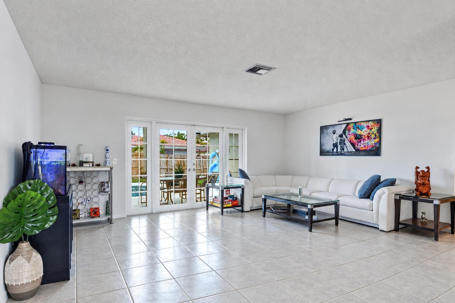 4852 Sugar Pine Drive