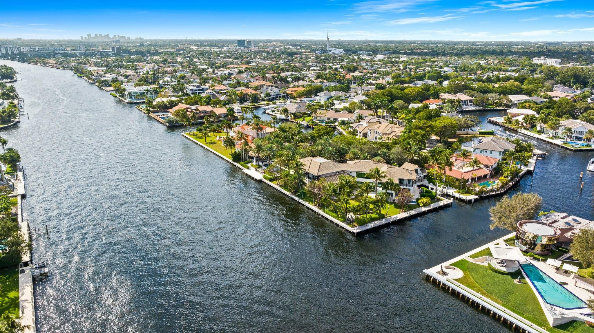 Bay Colony Sec Of The - Land