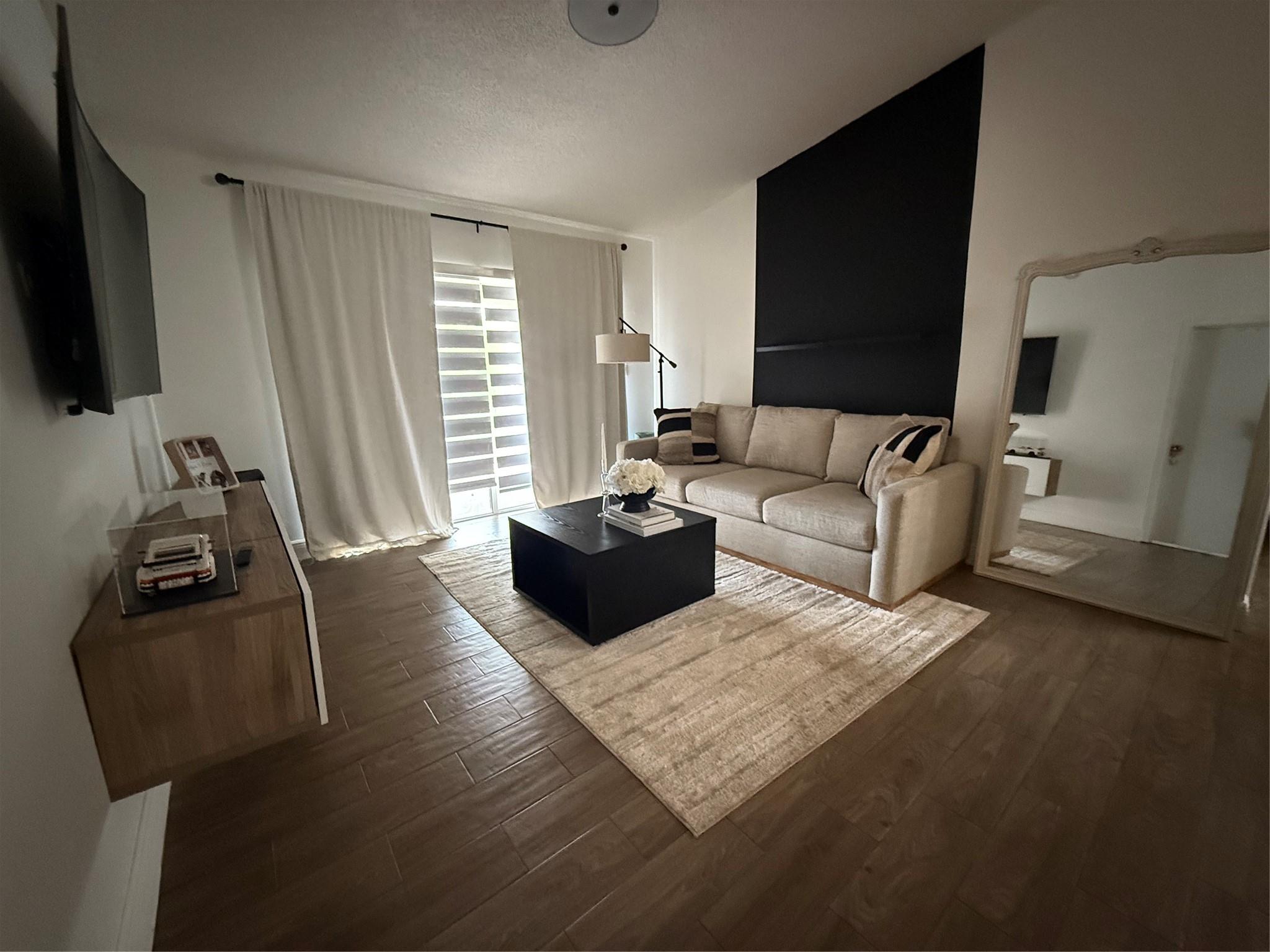 2061 Renaissance Blvd 305