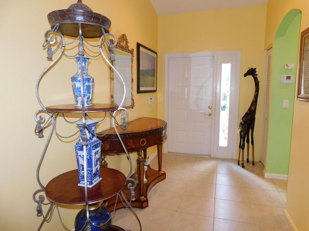 Photo of 10788 Royal Caribbean Circle, Boynton Beach, FL 33437 (MLS # R10937207)