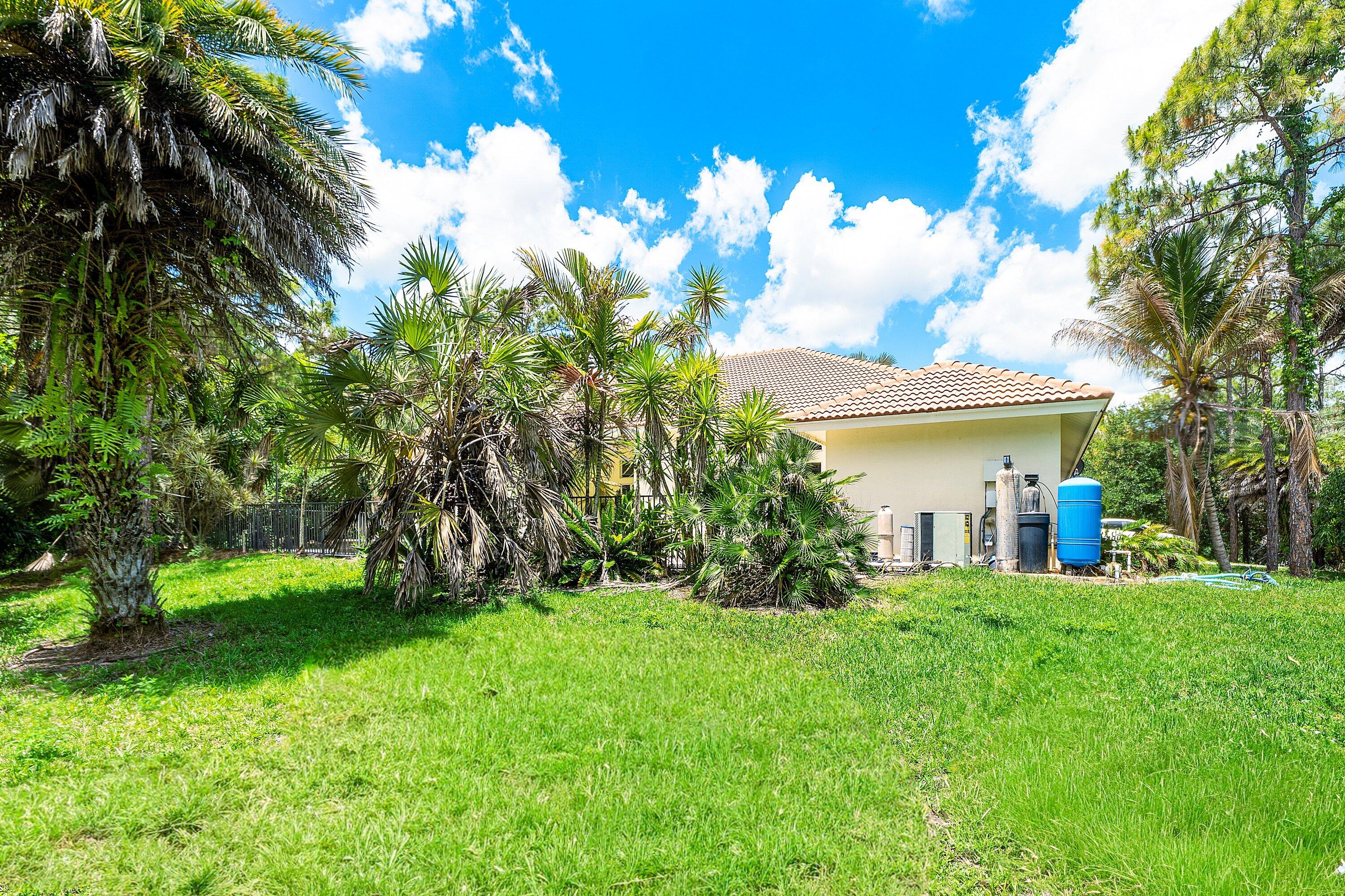 The Acreage - Residential