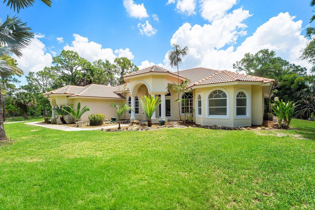 Photo of 4956 200th Trail N, Loxahatchee, FL 33470 (MLS # B26030200)
