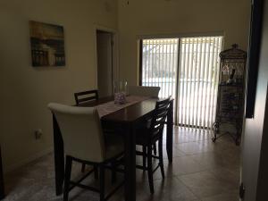 Palm Beach Country Estates - Residential