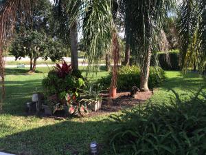 Palm Beach Country Estates - Residential