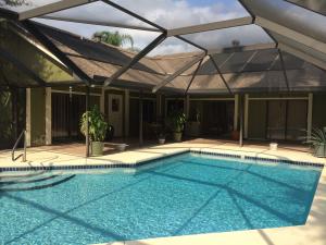 Palm Beach Country Estates - Residential