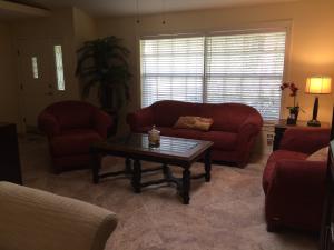 Palm Beach Country Estates - Residential