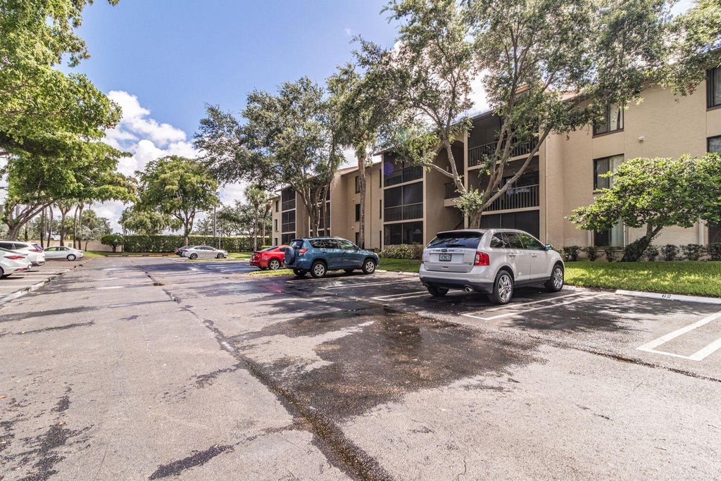 Photo of 203 Foxtail Drive #D2, Greenacres, FL 33415 (MLS # B26054319)