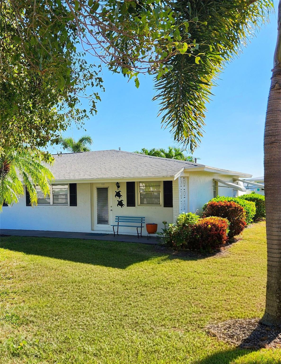 2100 SW Lake Circle Drive 110