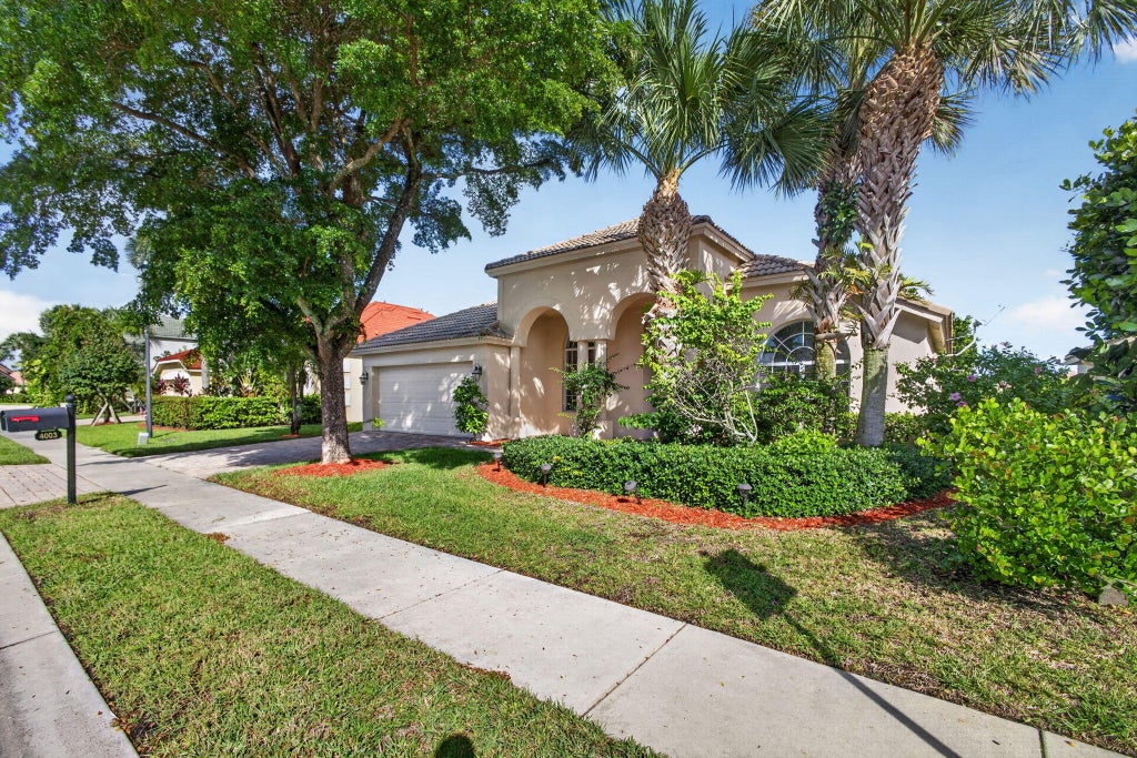 Photo of 4003 W Hamilton Key, West Palm Beach, FL 33411 (MLS # B26094610)