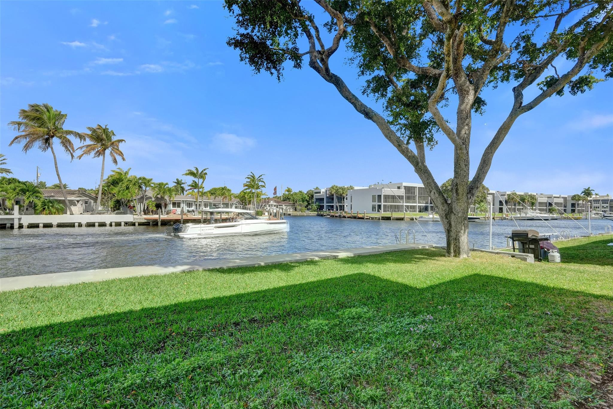 Cypress Lake East - Residential