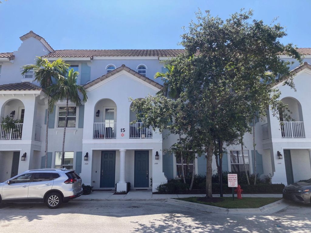 Photo of 1530 Via De Pepi, Boynton Beach, FL 33426 (MLS # R10985608)