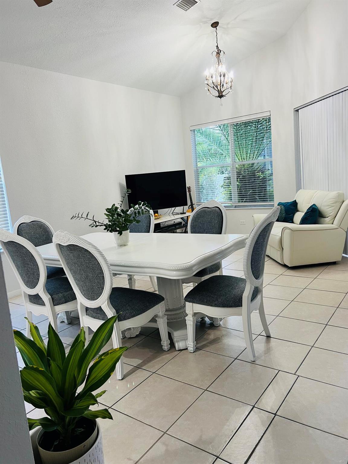 PORT ST LUCIE SECTION 21 - Residential