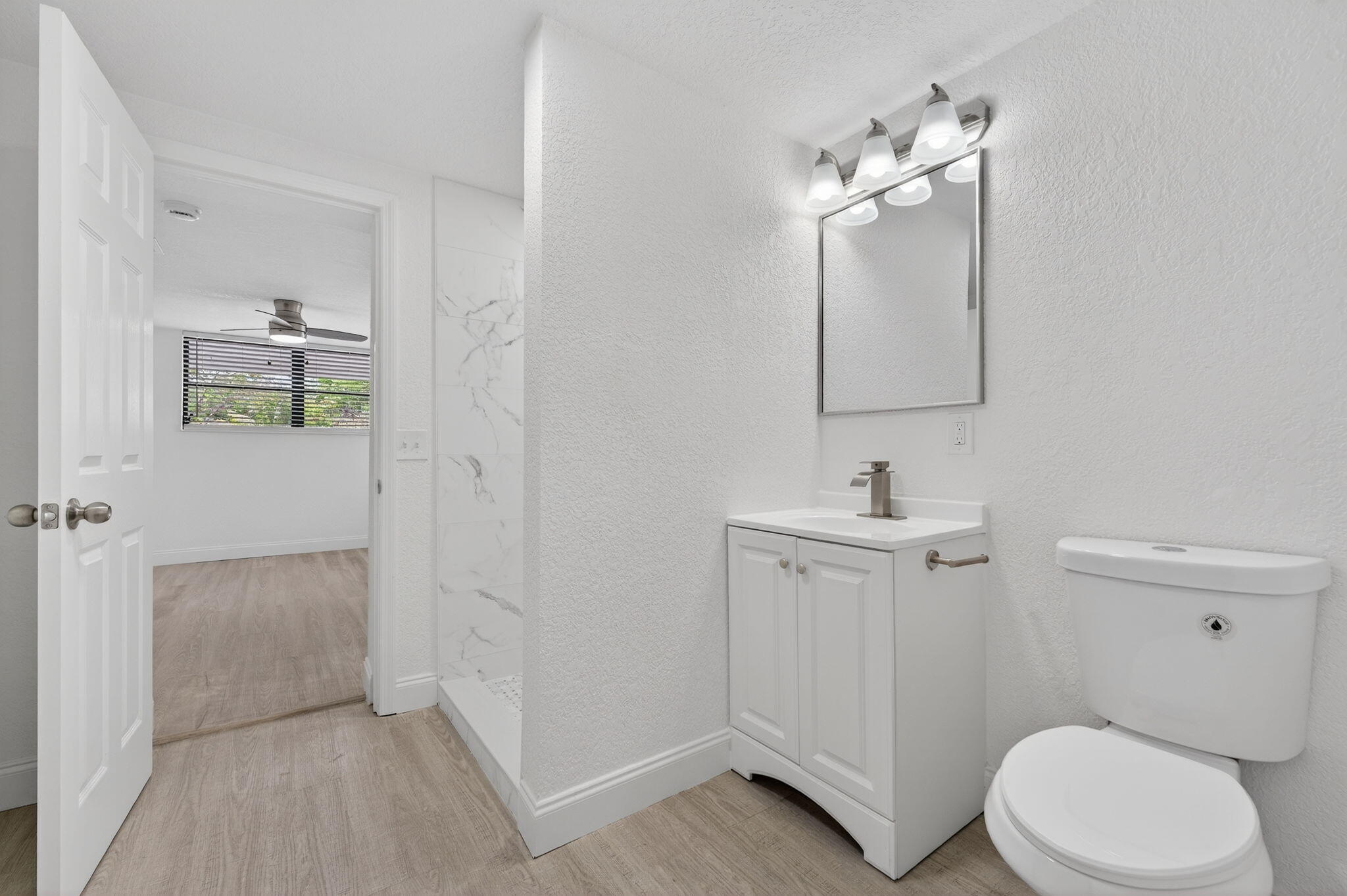 LYONS PARK - Residential