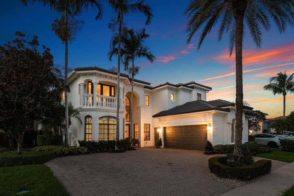Photo of 16355 Braeburn Ridge Trail, Delray Beach, FL 33446 (MLS # B26053269)