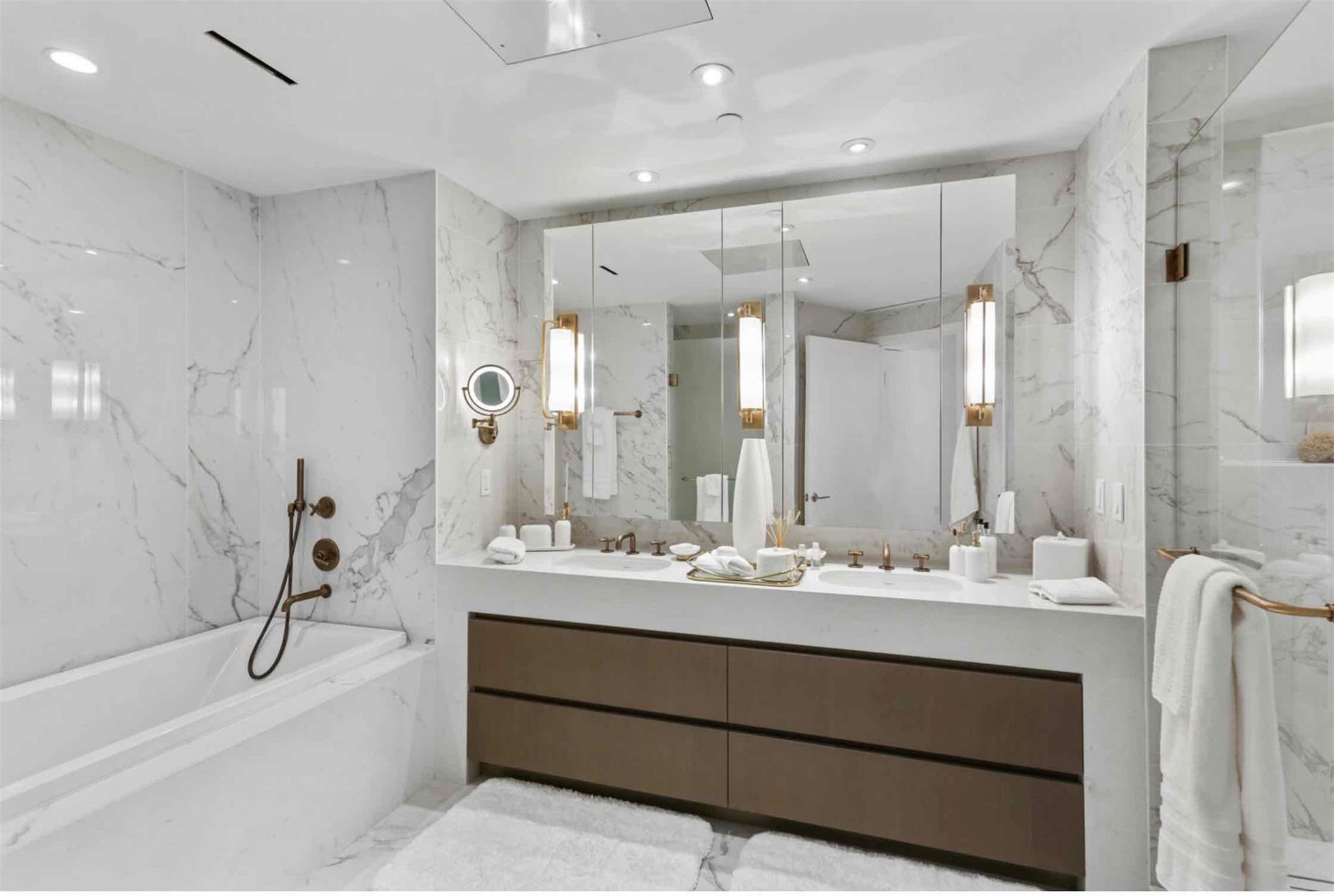 Four Seasons - Residential Lease
