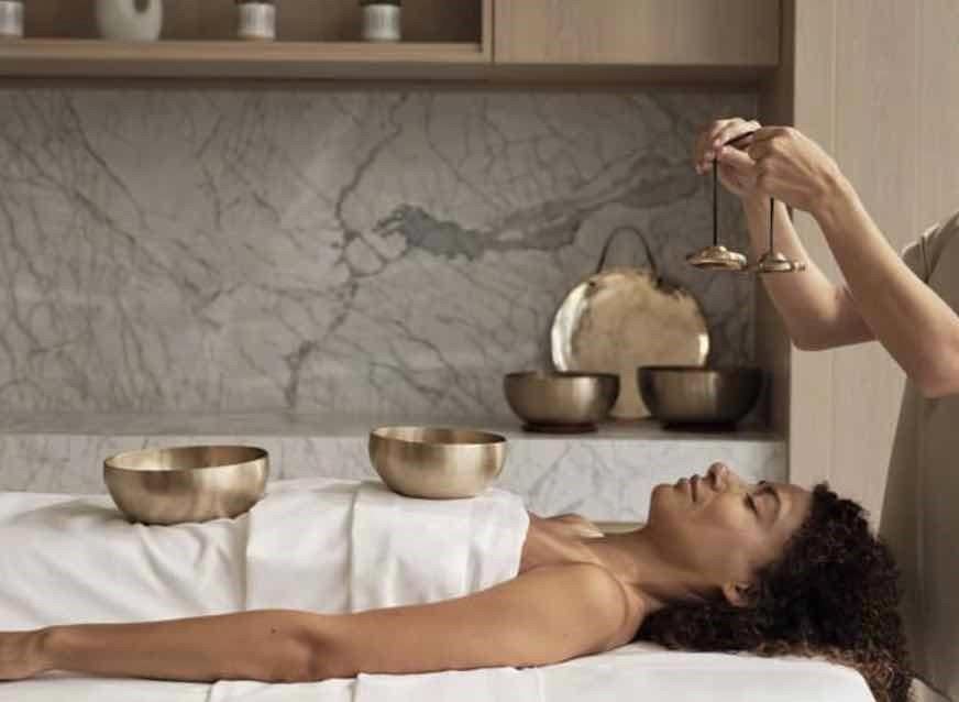 Four Seasons - Residential Lease
